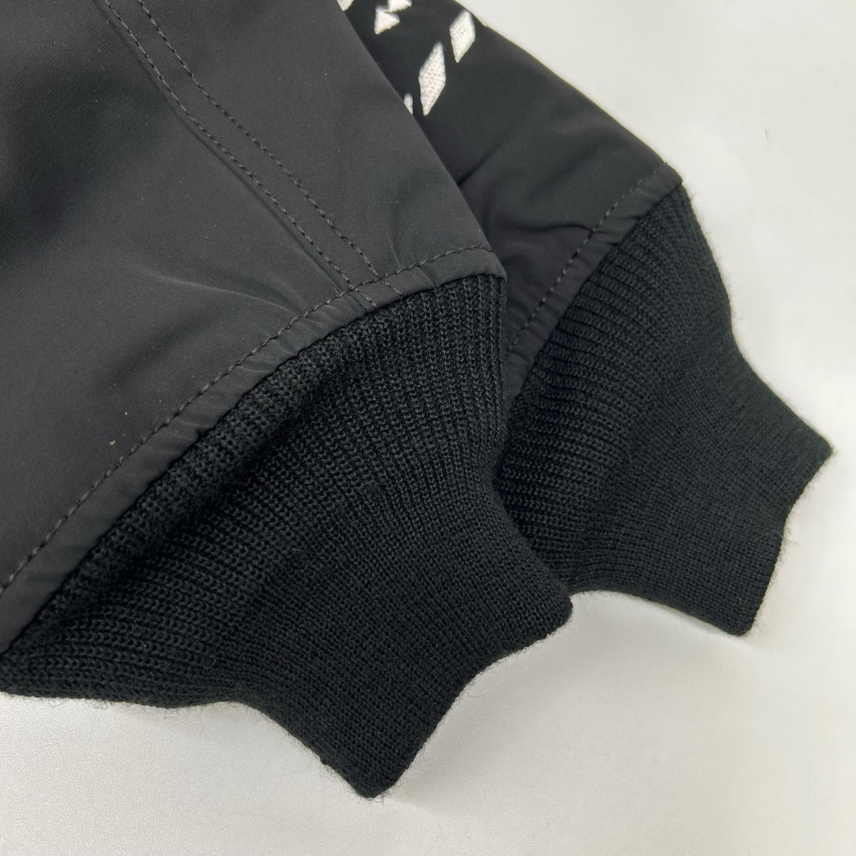 AVIREX AMC MA-1 MOD Flight Bomber Jacket Black Size M
