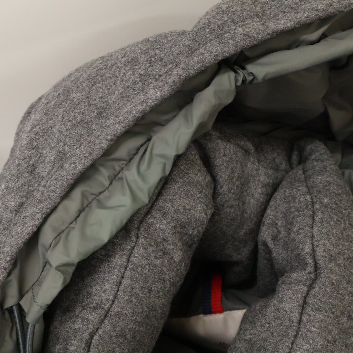 MONCLER MONTGENEVRE Wool Hooded Down Jacket Gray Size 0
