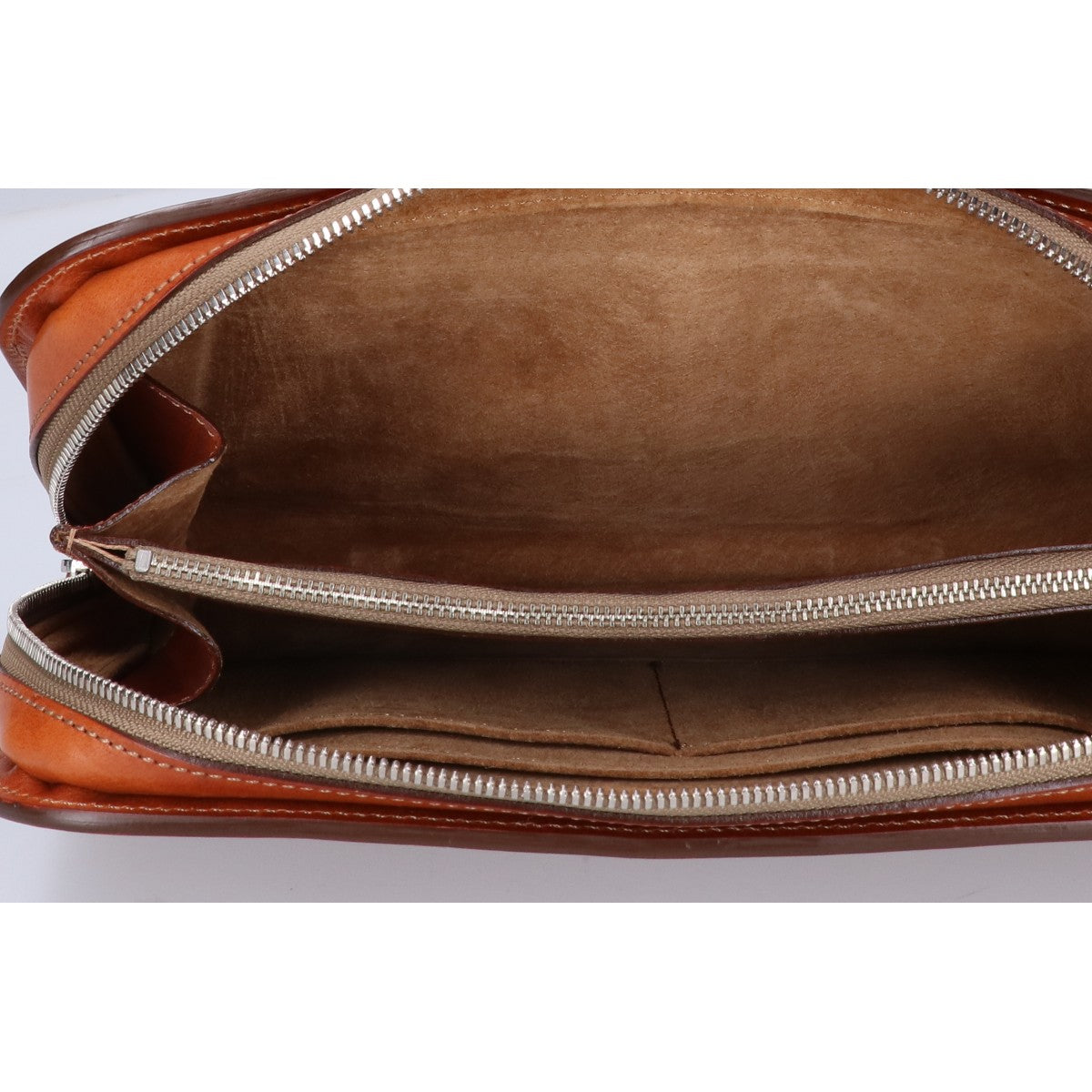 MANSOU Sozome Waji Leather Clutch Bag Camel