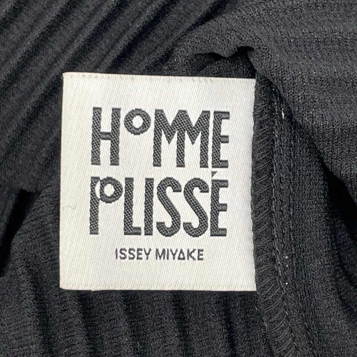 HOMME PLISSE ISSEY MIYAKE Pleated T-Shirt Black Size 2