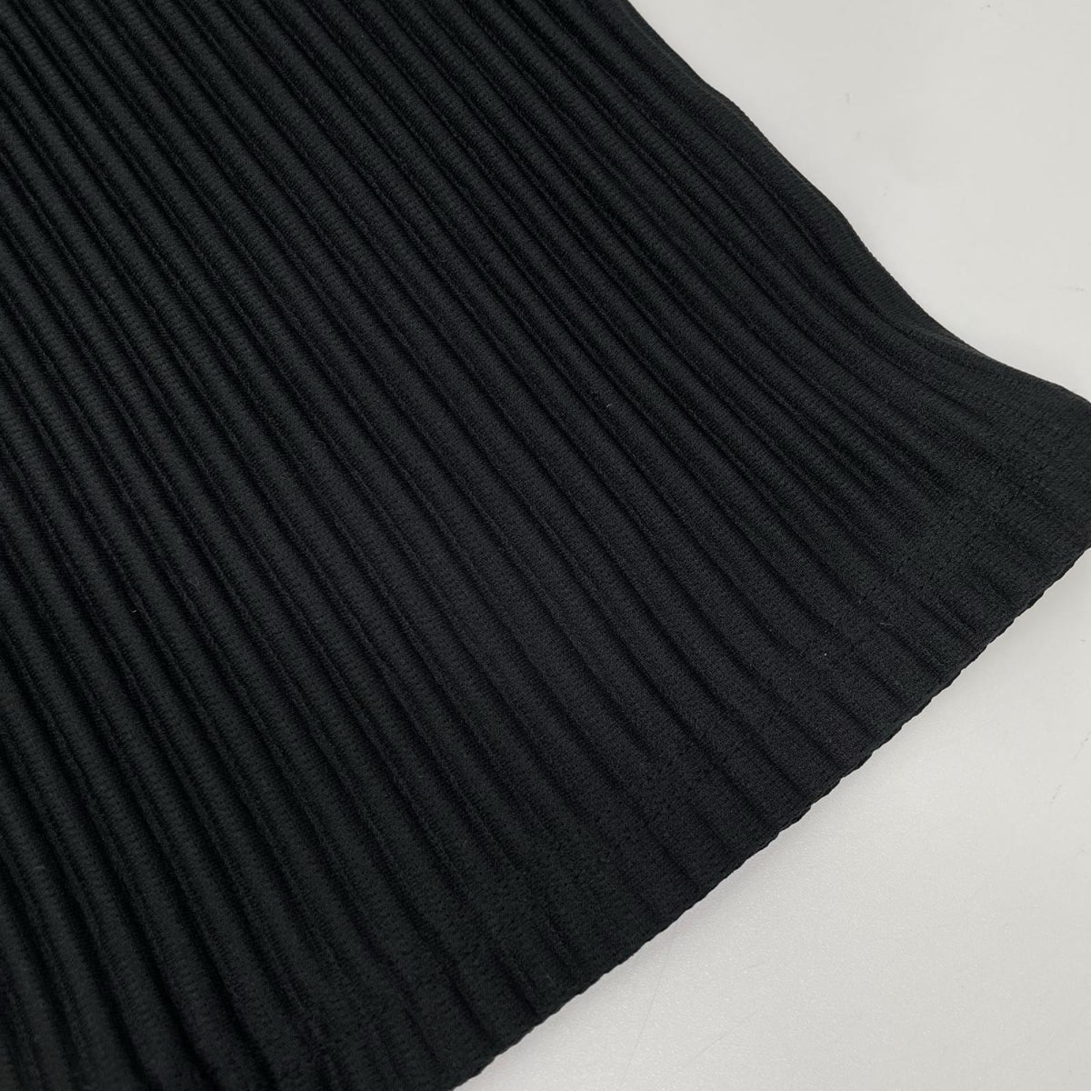 HOMME PLISSE ISSEY MIYAKE Pleated T-Shirt Black Size 2