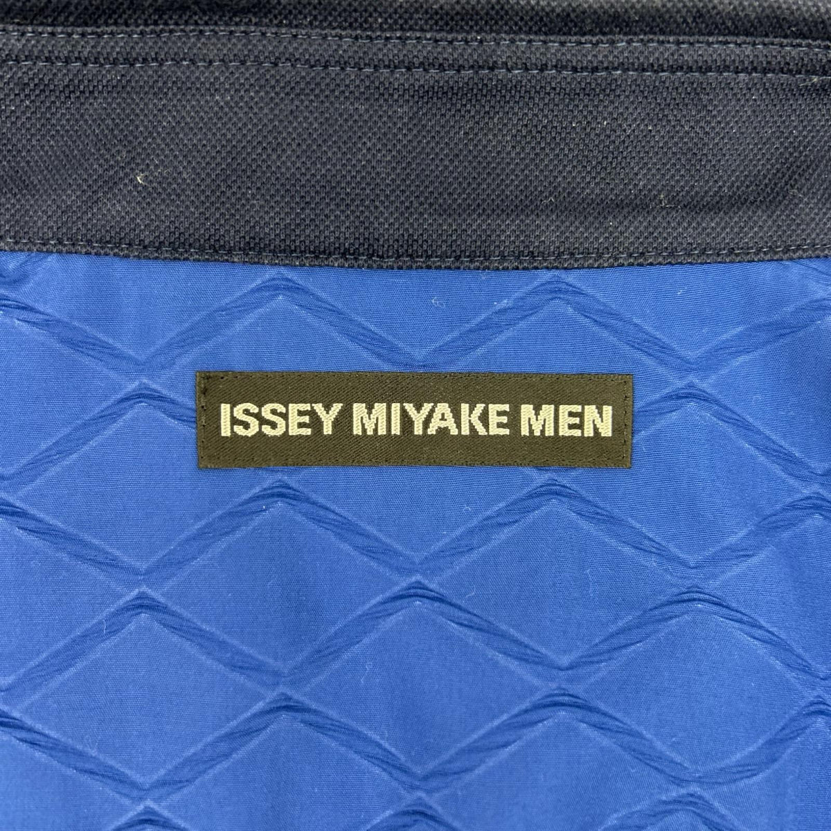 ISSEY MIYAKE MEN Cotton Short Sleeve Polo Navy Size 4