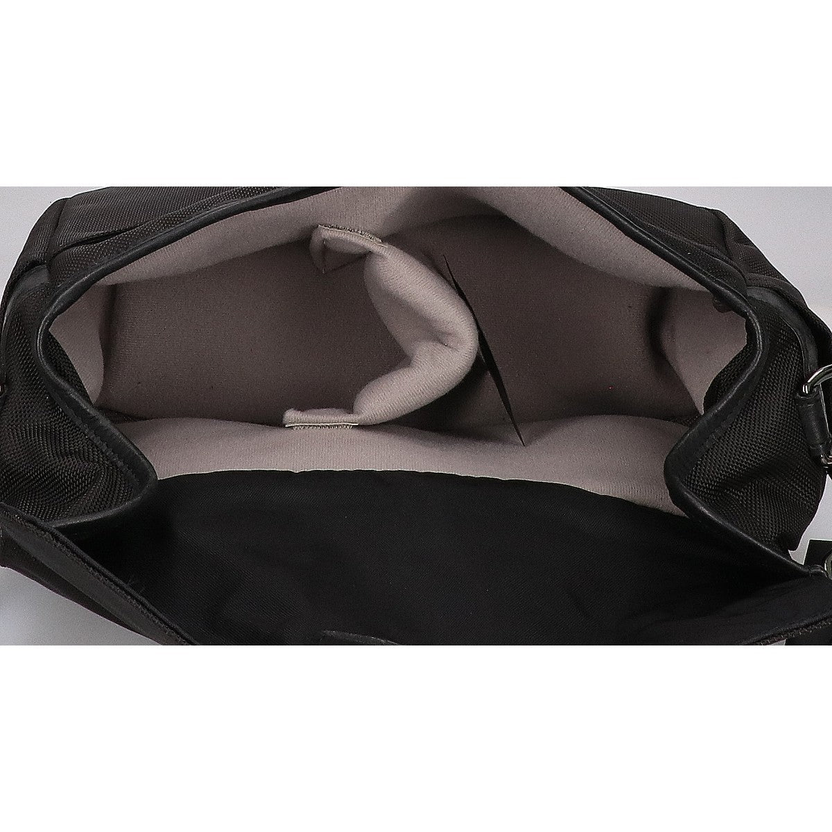 ONA 5-014NYL Bowery Nylon Camera Shoulder Bag Black