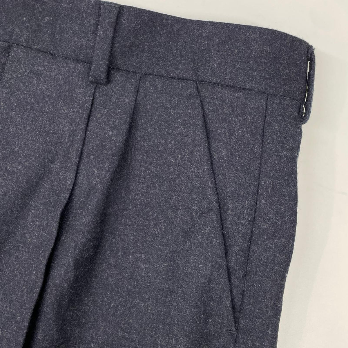 Lacoste Straight Fit Felted Wool Pleated Pants Navy Size 42
