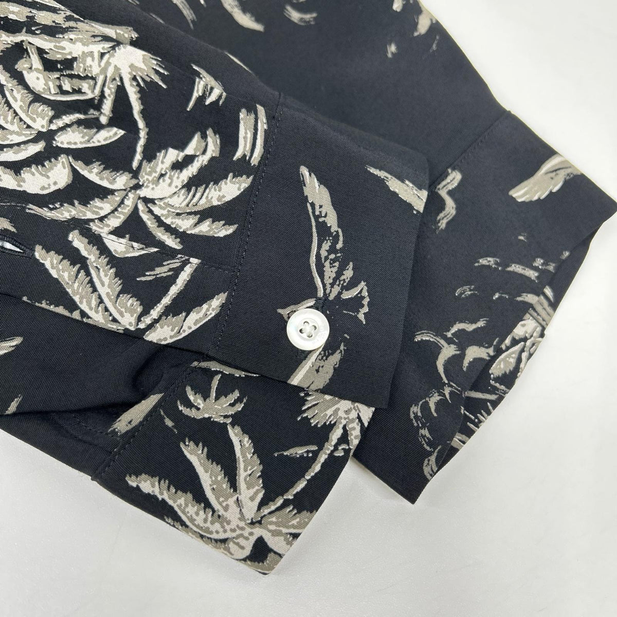 OLDJOE&CO. 26SS Rayon Palm Tree Shirt Black Size 17 1/2
