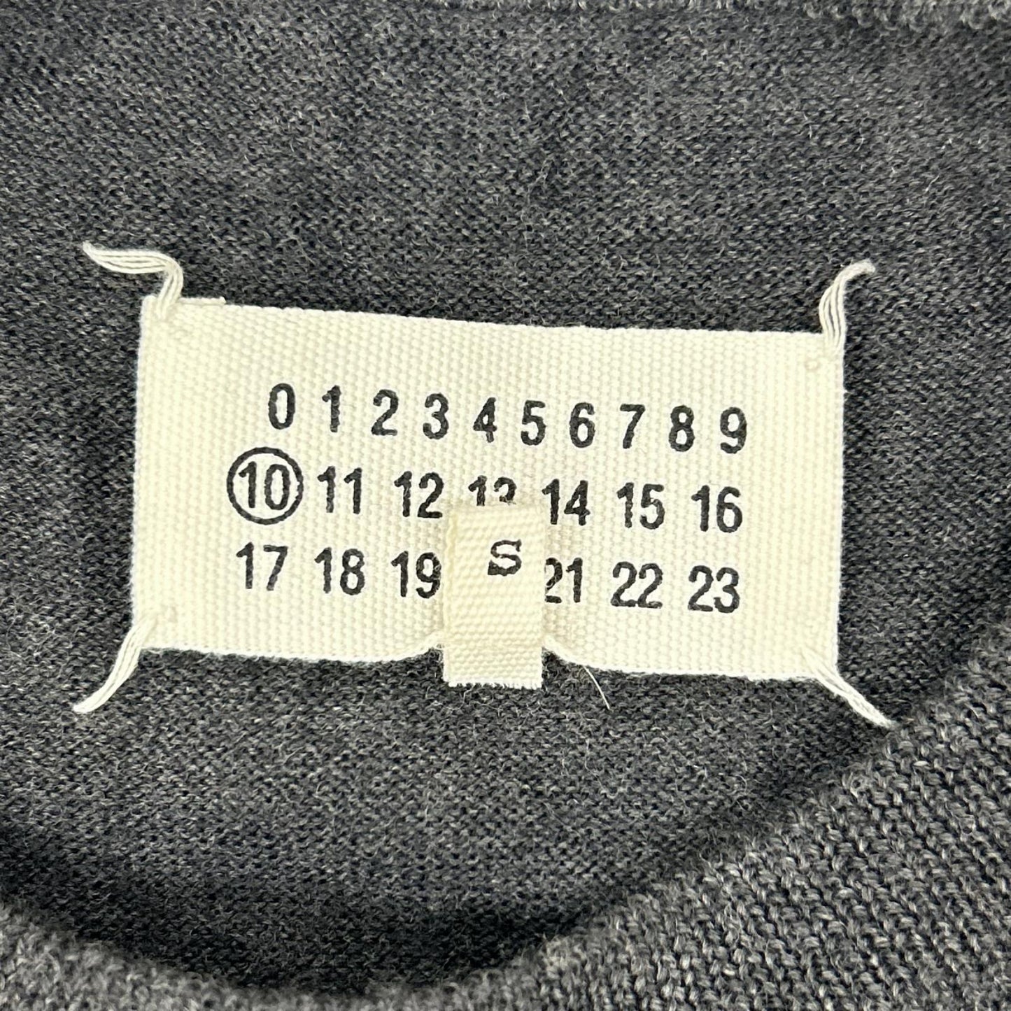 Maison Margiela 19AW S50HA0894 Wool Knit Vest Grey Size S