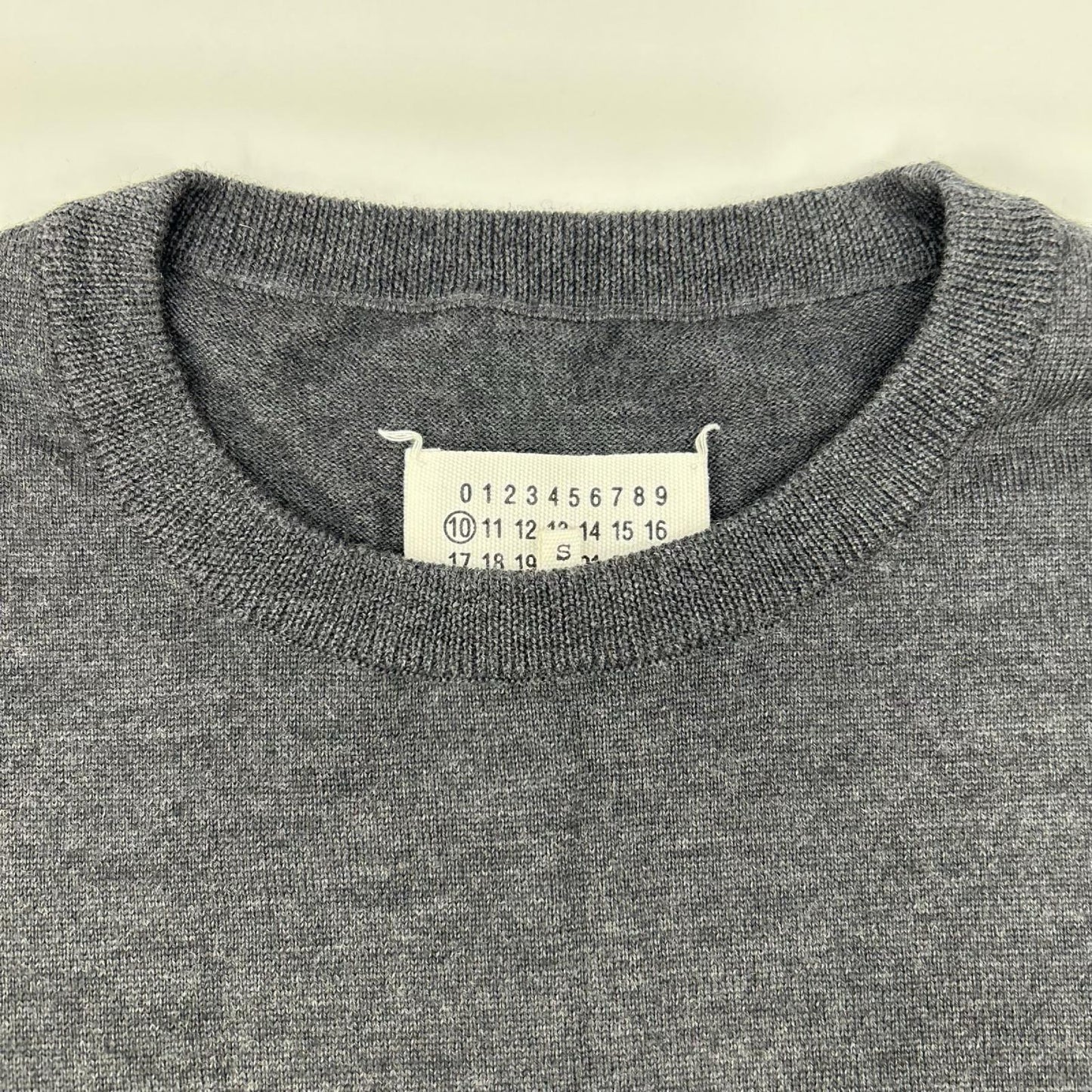 Maison Margiela 19AW S50HA0894 Wool Knit Vest Grey Size S