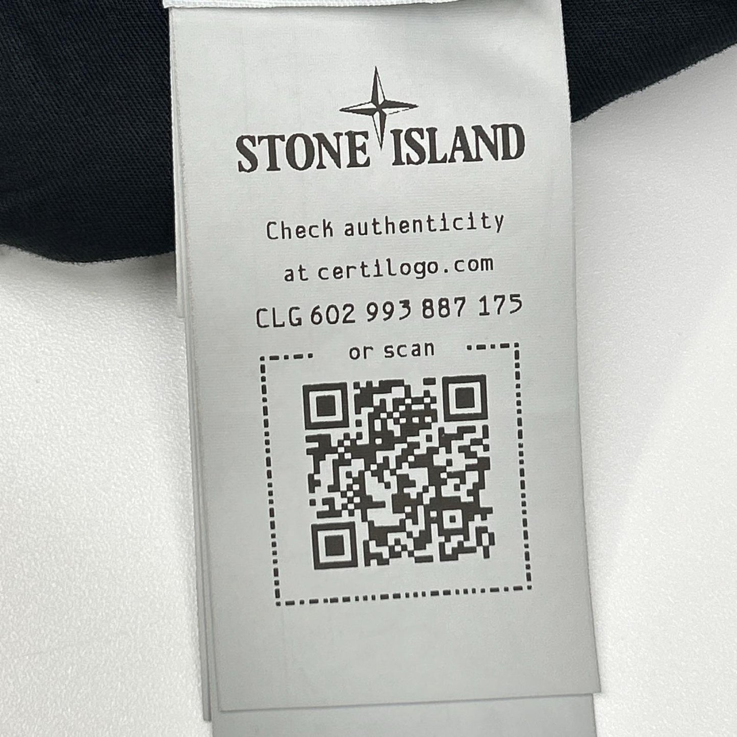 STONE ISLAND SS22 Bermuda Shorts Size 38