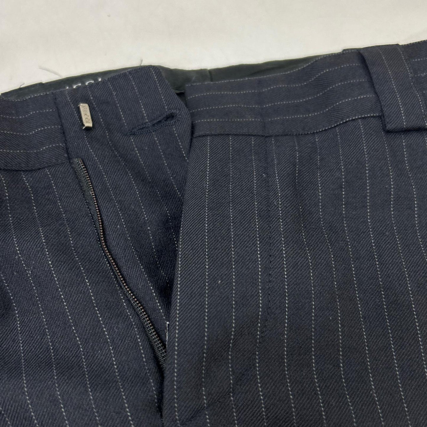 GUCCI Black Wool Pinstripe Pants Size 38