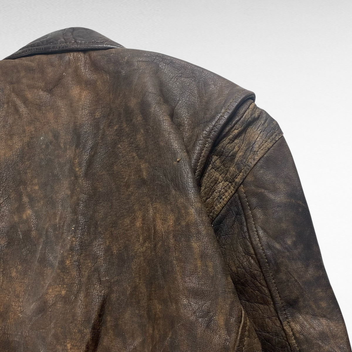 USED Brown Genuine Leather Double Rider Studs Size M