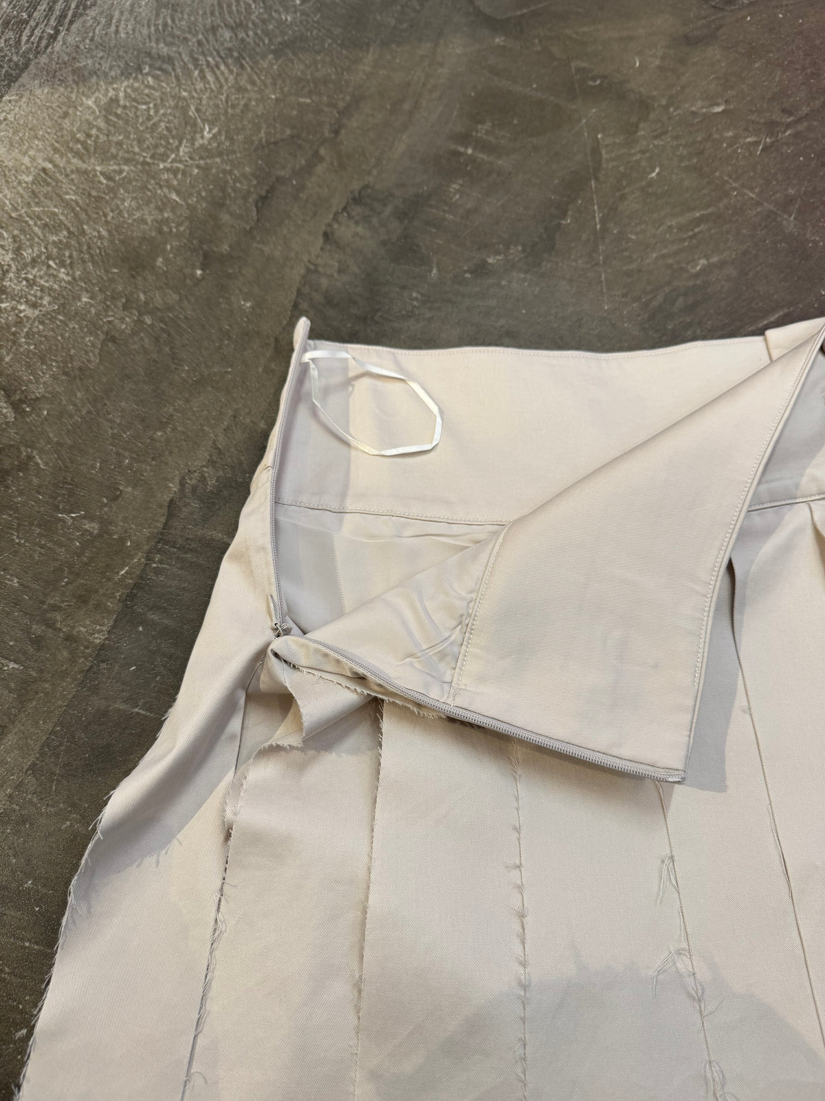 Room SERVICE Light Gray Pants Size S