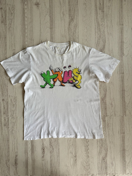 UNIQLO - UNIQLO × KAWS T Shirts XL