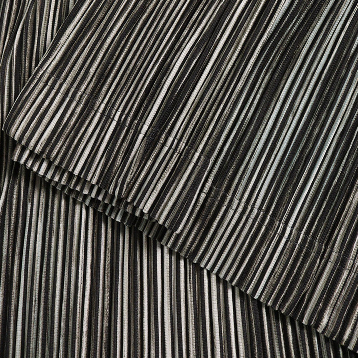 HOMME PLISSÉ ISSEY MIYAKE 2019 A/W Pleated Pants Size 2
