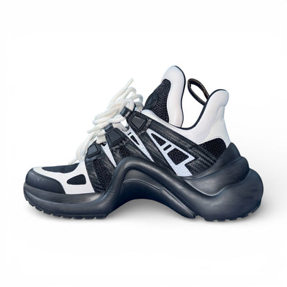 Louis Vuitton Sneakers Size 23.0
