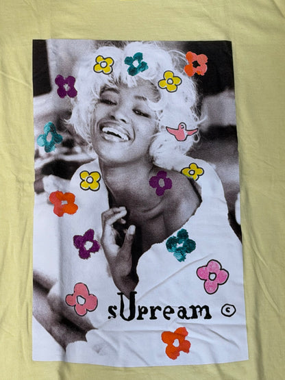 SUPREME Naomi T-Shirt Pale Yellow Size M