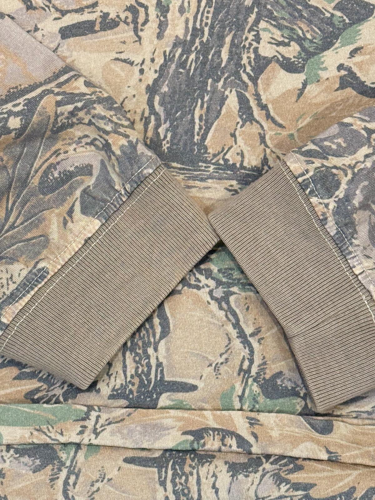 YEEZY SEASON 4 2010s Military Oversized Camo in Italy Size L