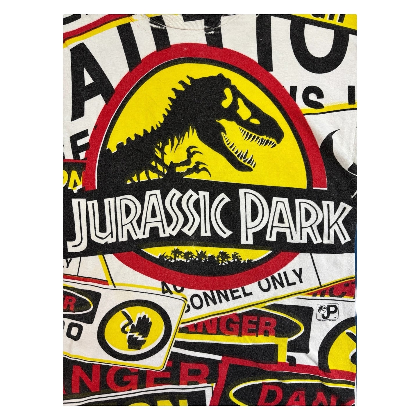 JURASSIC PARK OVER PRINT T-Shirt Size L