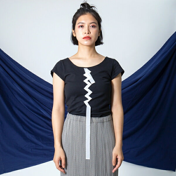ISSEY MIYAKE Tape Stitch Design T-Shirt Black Size 2