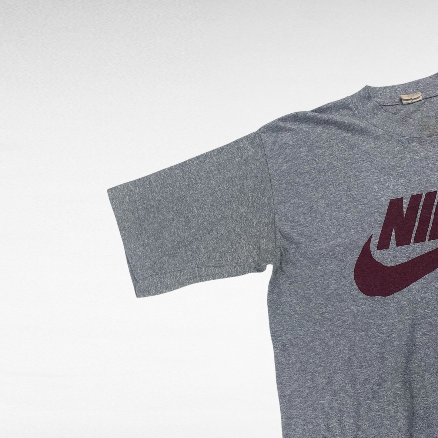 Nike 70s Short Sleeve T-Shirt Gray Size M