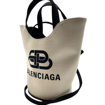 Balenciaga Bucket bag White