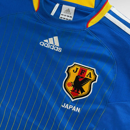 Adidas 00s Shirt Size M