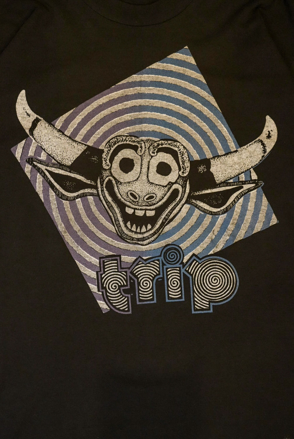 Vintage 90s Black Trip Smile Flock Print Cotton Size L