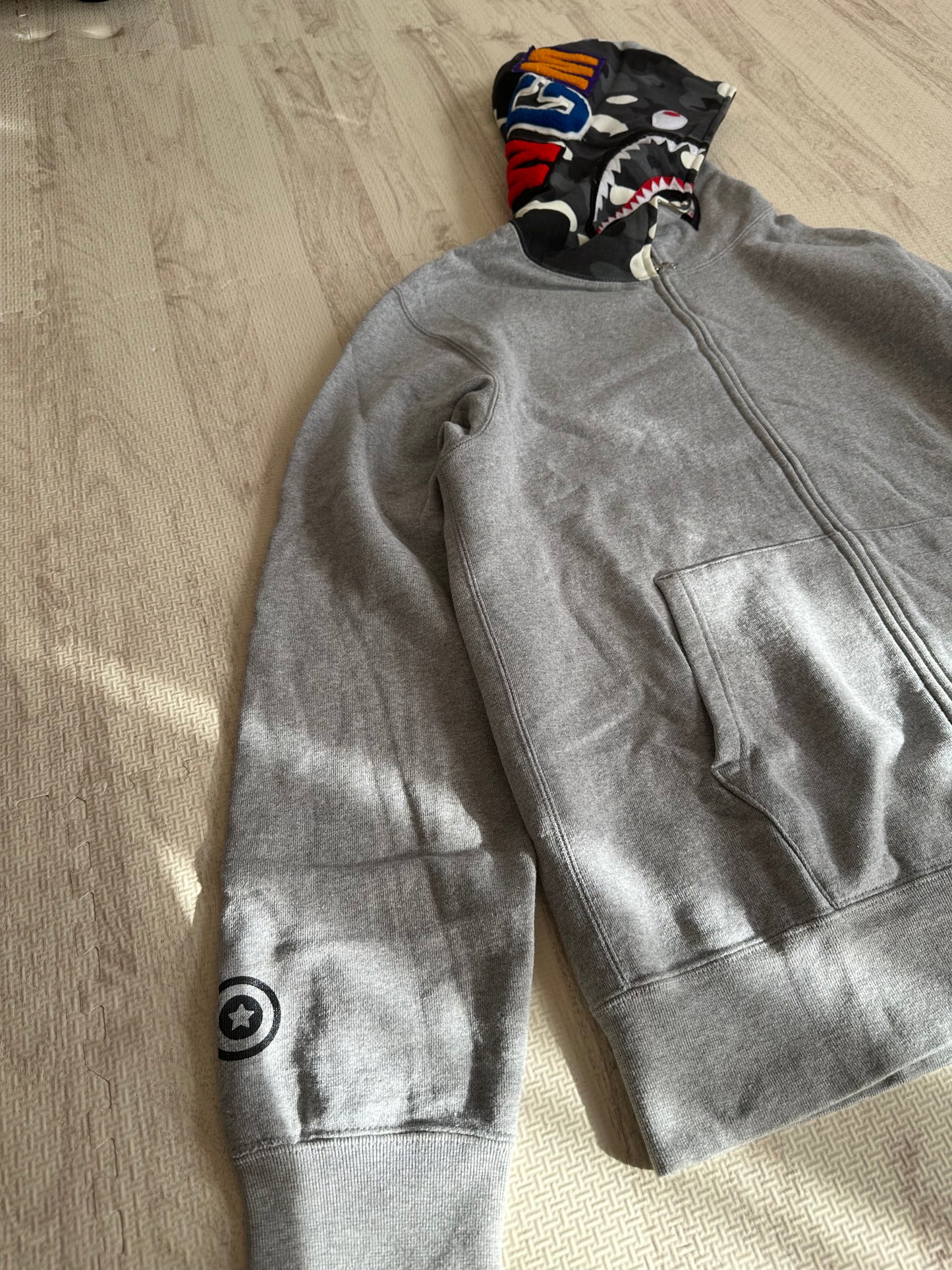 Bape - A Bathing Ape Shark Hoodie Gray Size L