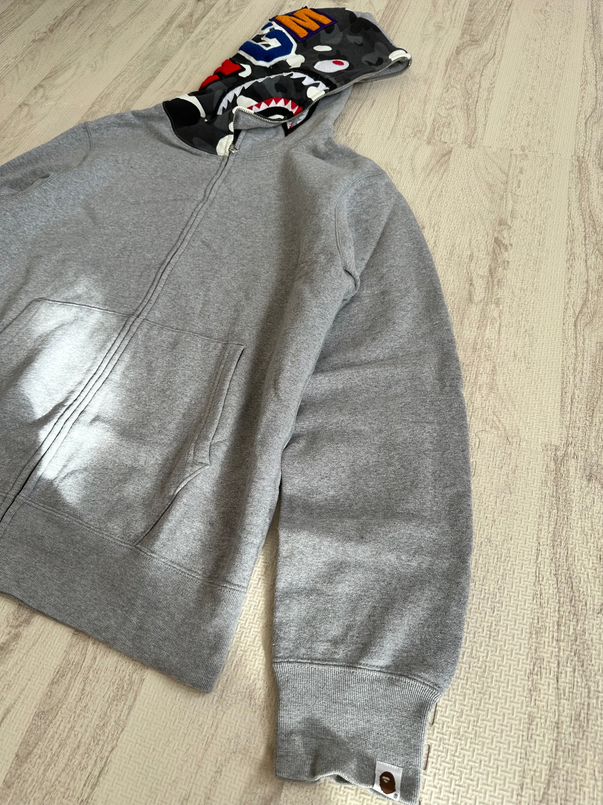 Bape - A Bathing Ape Shark Hoodie Gray Size L
