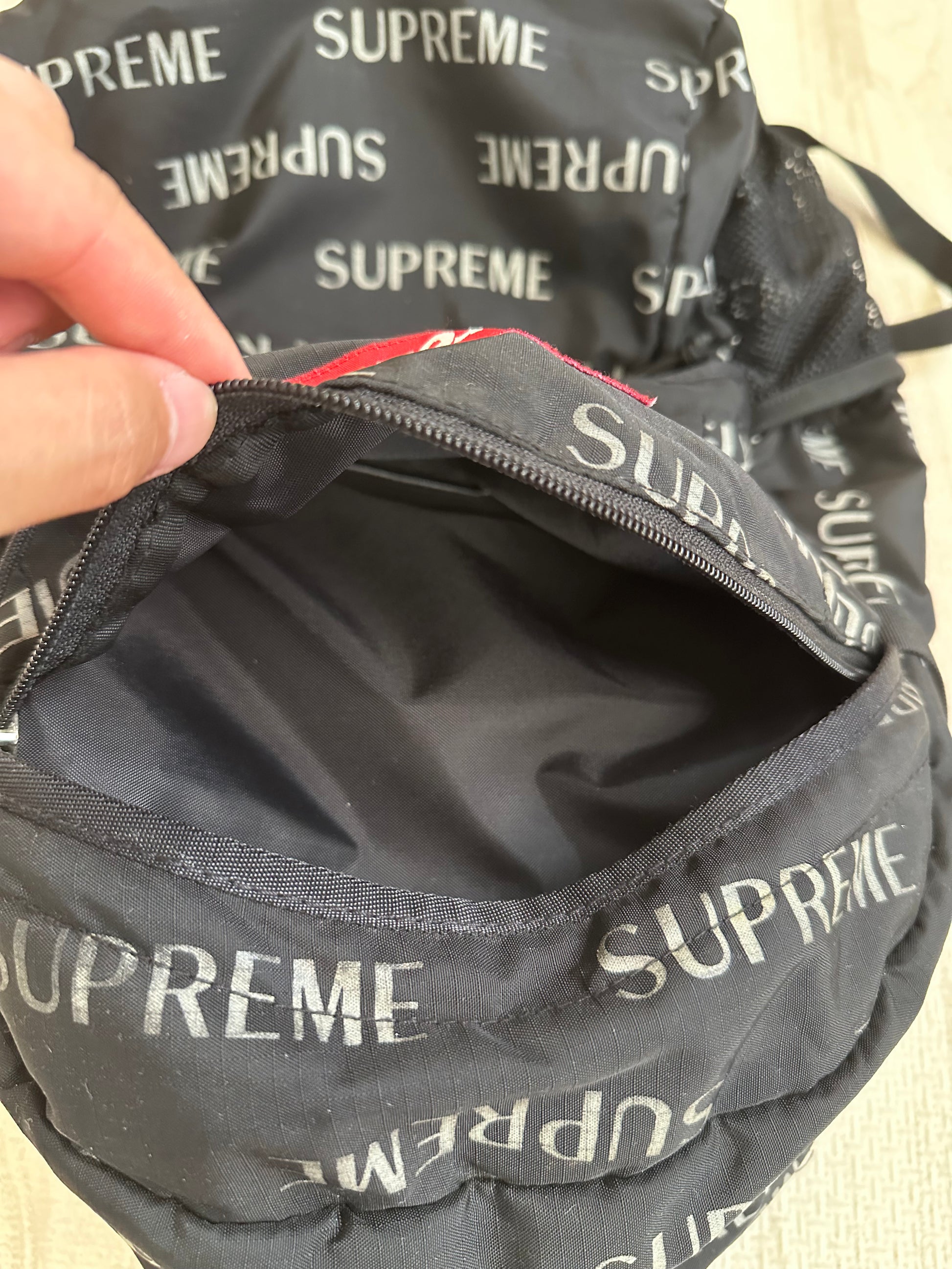 Supreme - SUPREME backpack box-logo all-over black One Size