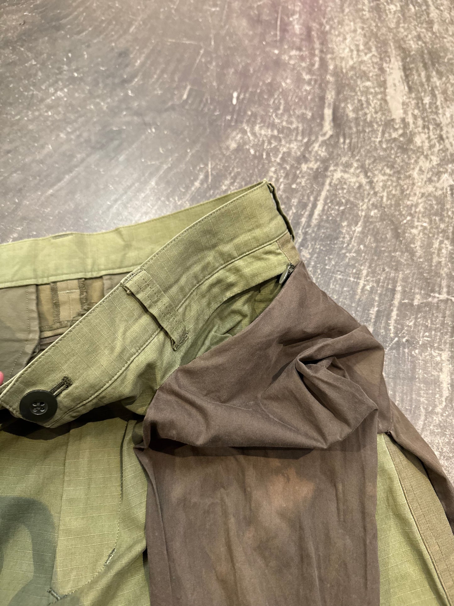 undercover 01SS Khaki Cotton Pants Size M