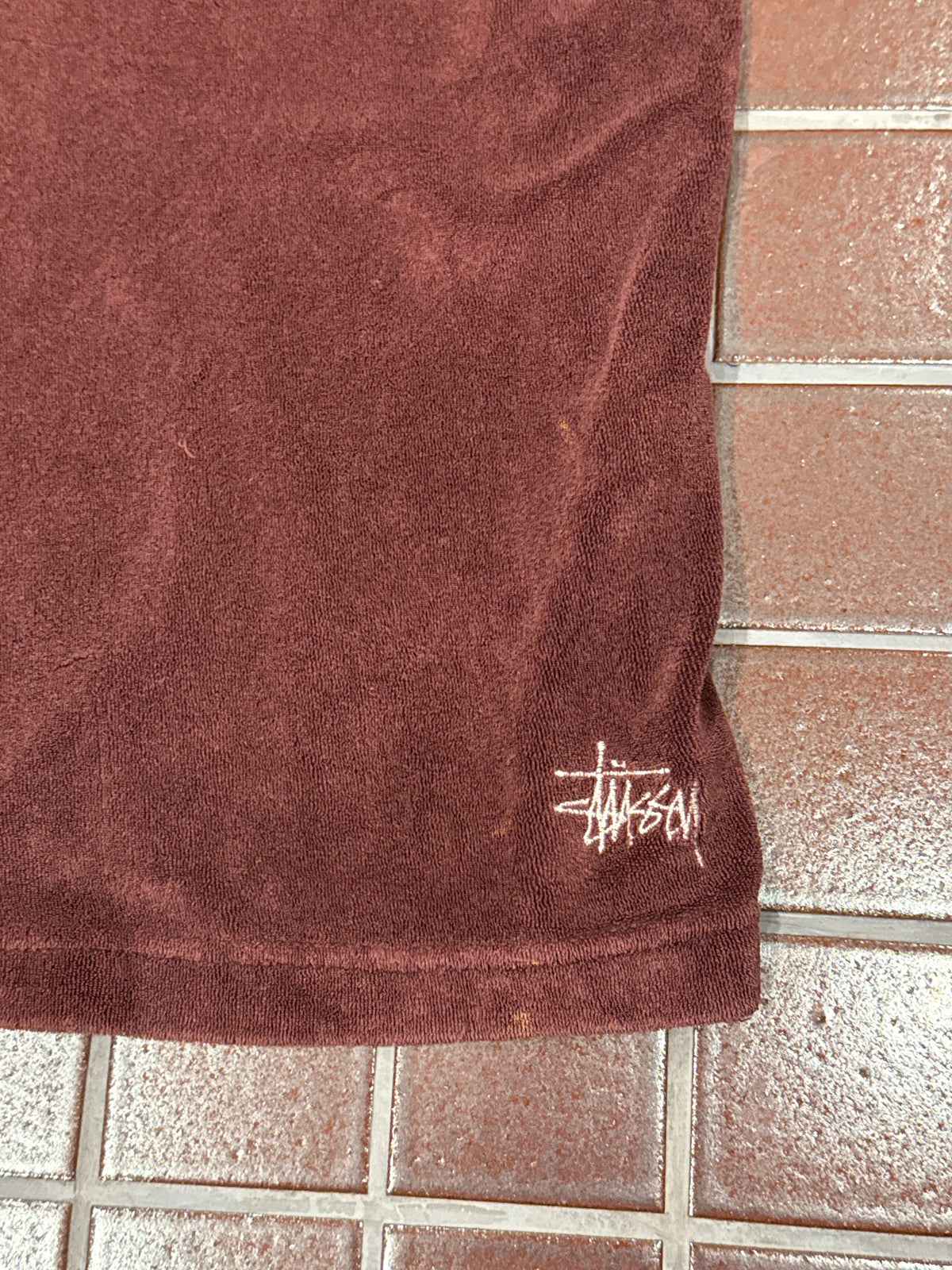 Stussy 90s short sleeve pile tee with shoulder detail Red Size L