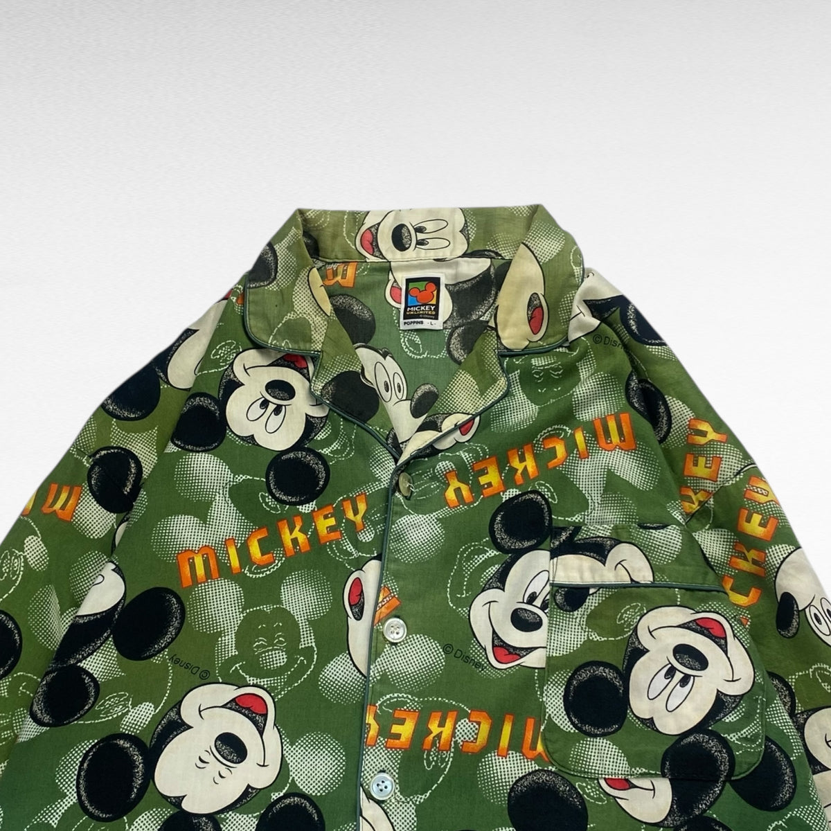 Mickey Unlimited 90s Shirt Size L