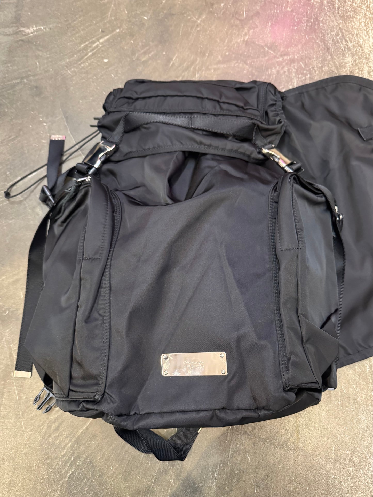 undercover "One Off" Black Size FREE