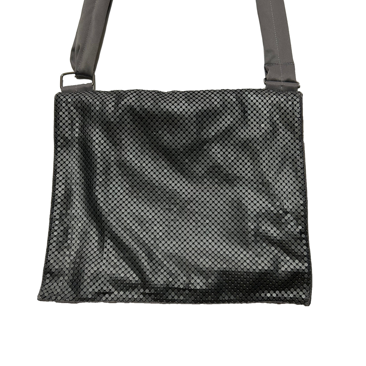 ARMANI EXCHANGE 2000s Metal Mesh Shoulder Bag Silver