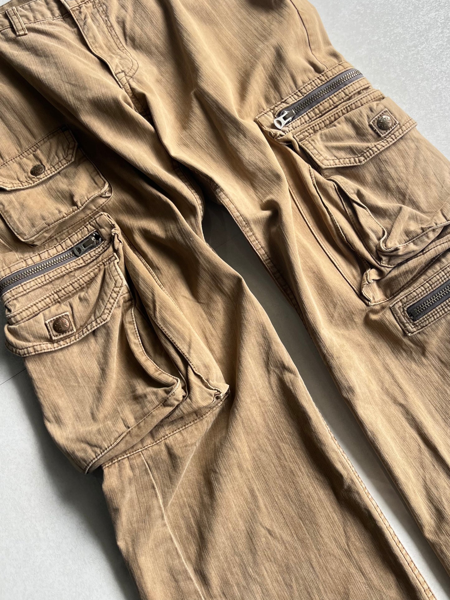 Vintage Y2K Gimmick Cargo Pants Beige Size 40