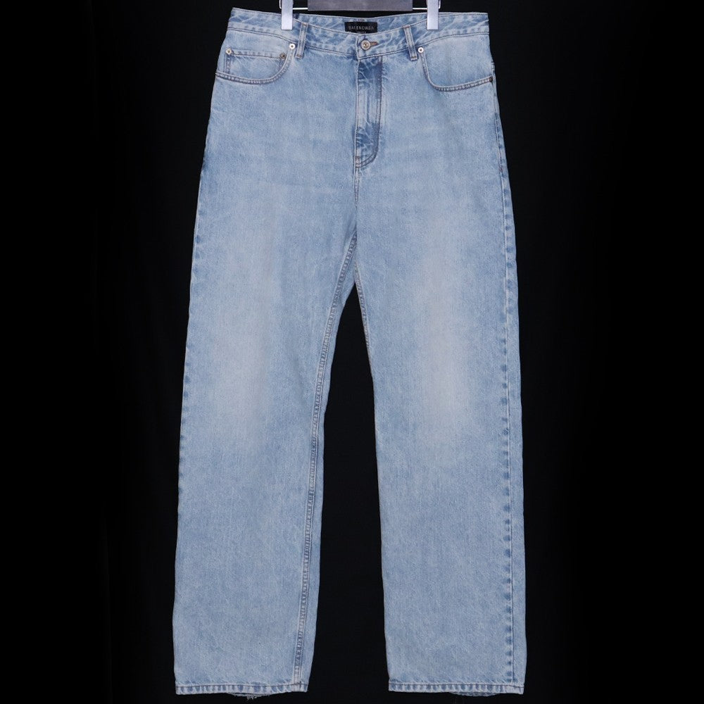 BALENCIAGA 25SS Medium Fit Light Indigo Jeans Size 31
