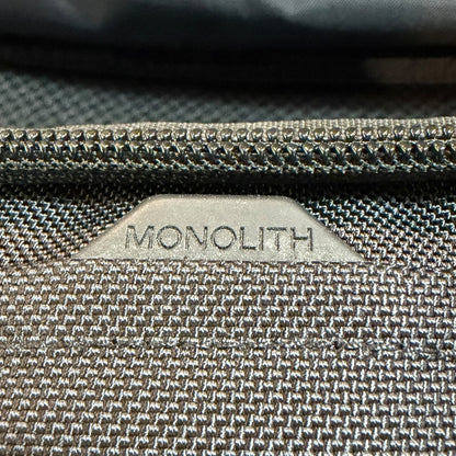 MONOLITH Shoulder Pro Flap M Black Bag Size M