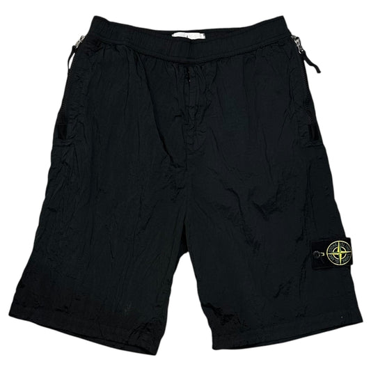 STONE ISLAND 23SS Nylon Metal Bermuda Shorts Black Size W28