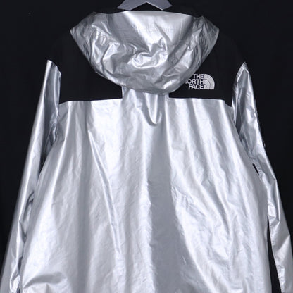 SUPREME 18SS TNF Metallic Mountain Jacket Silver Size L