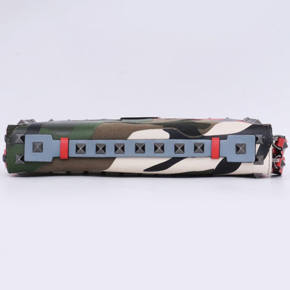 VALENTINO Garavani Camouflage Rockstud Zip Green Long Wallet Size F