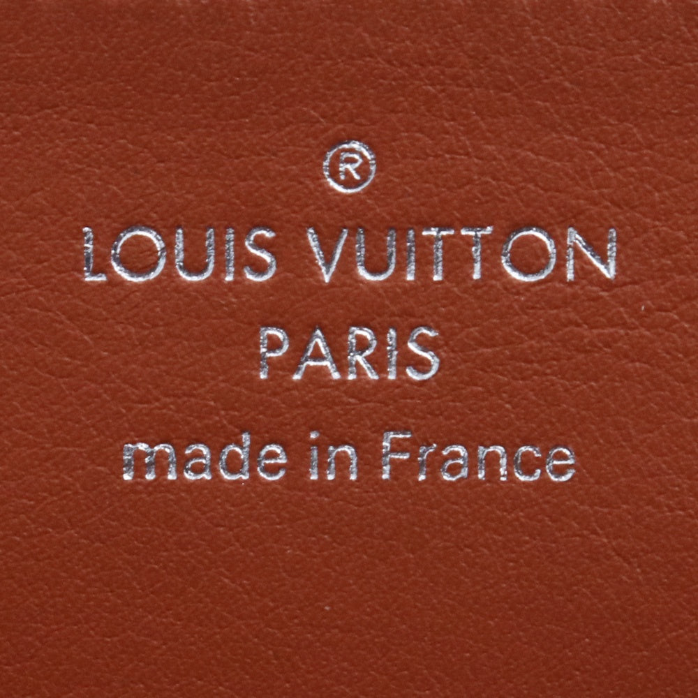 LOUIS VUITTON Monogram Mahina Zippy Wallet White Size F