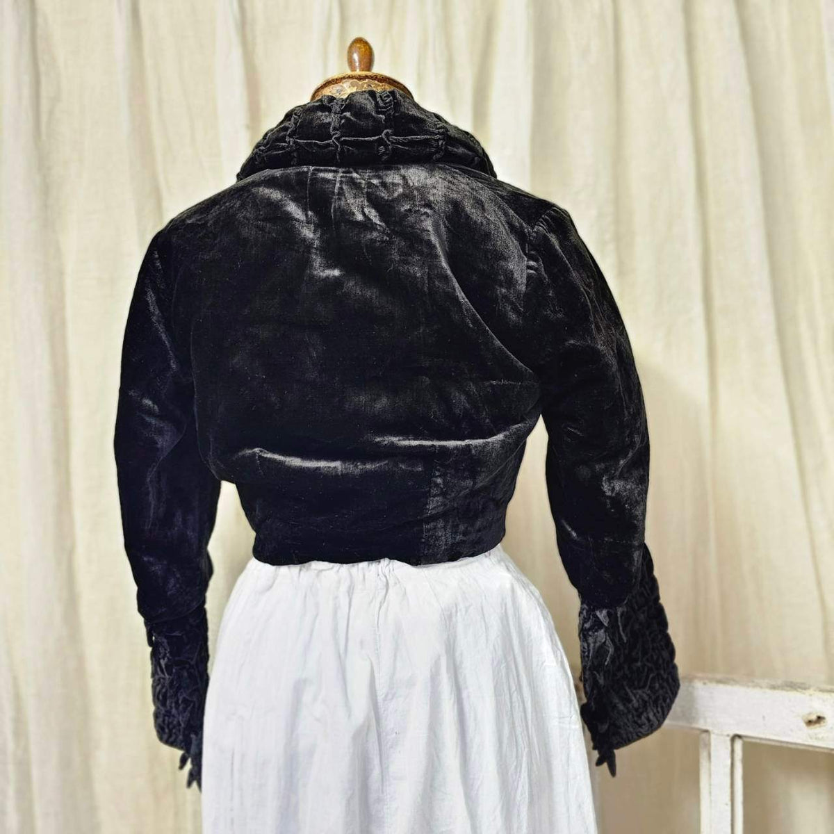 Euro Vintage 00s-20s Classic Jacket Black