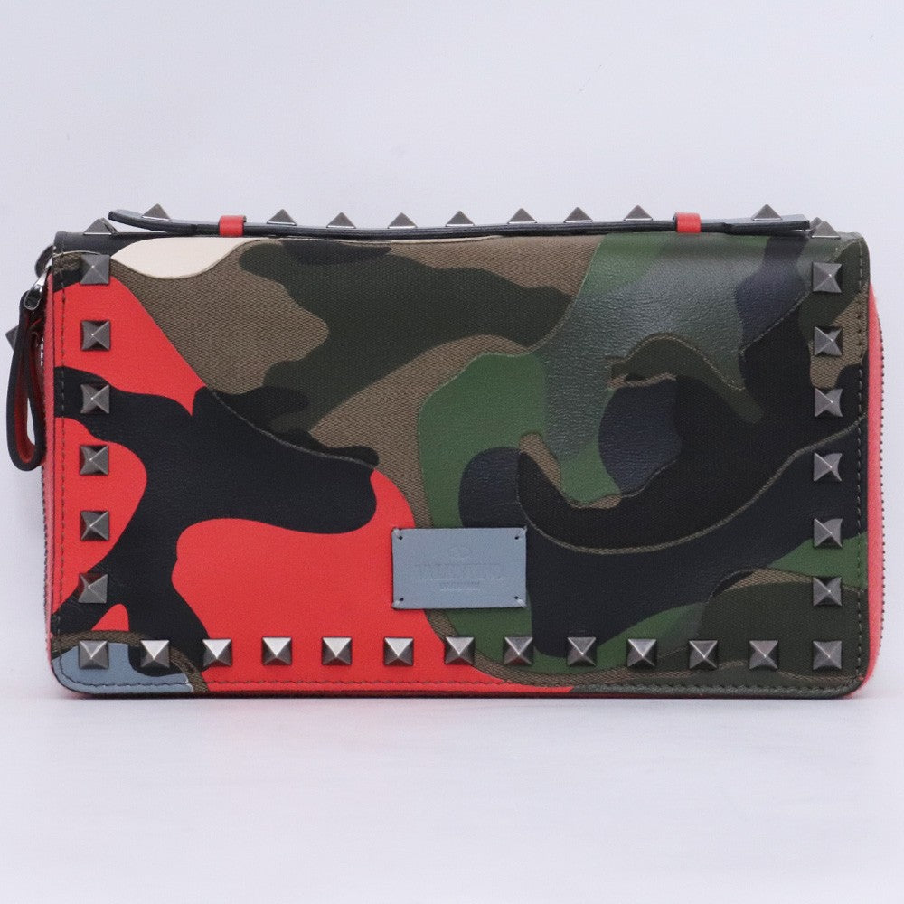 VALENTINO Garavani Camouflage Rockstud Zip Green Long Wallet Size F