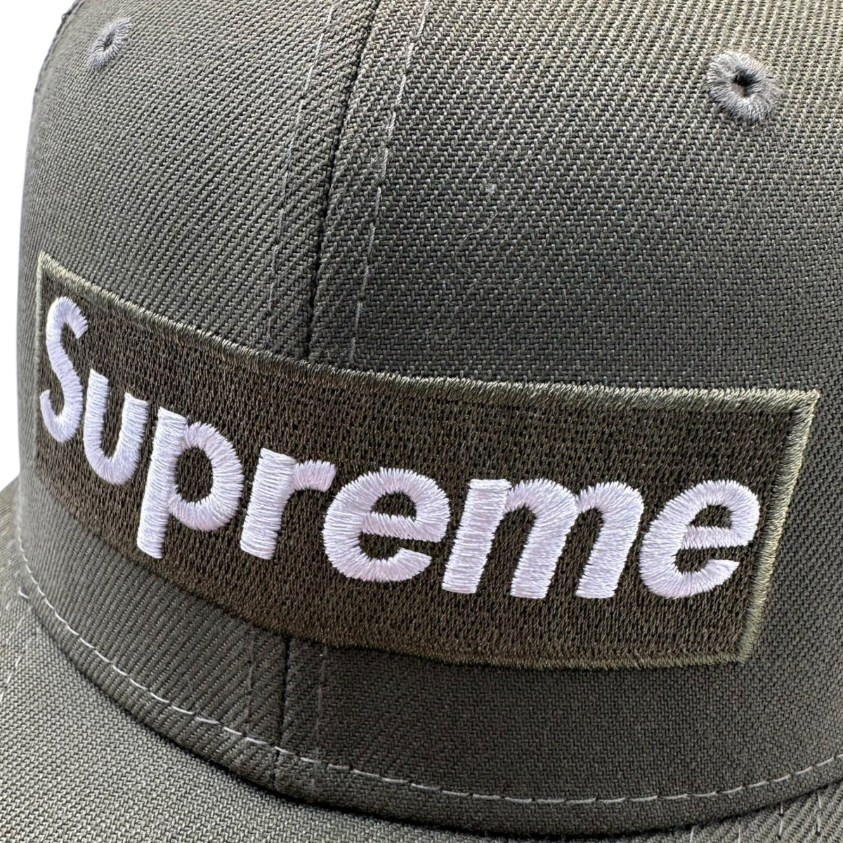 SUPREME 23SS Box Logo Mesh Back New Era Cap