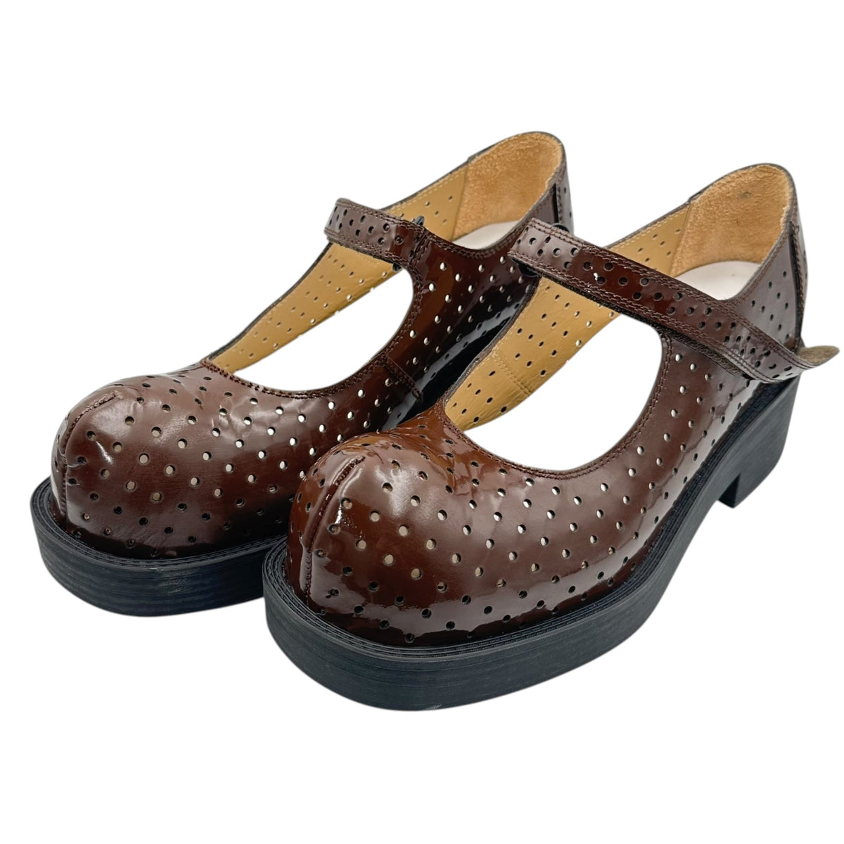 MM6 24SS Patent Leather Perforated Jane Shoes Sneakers Size EU 43