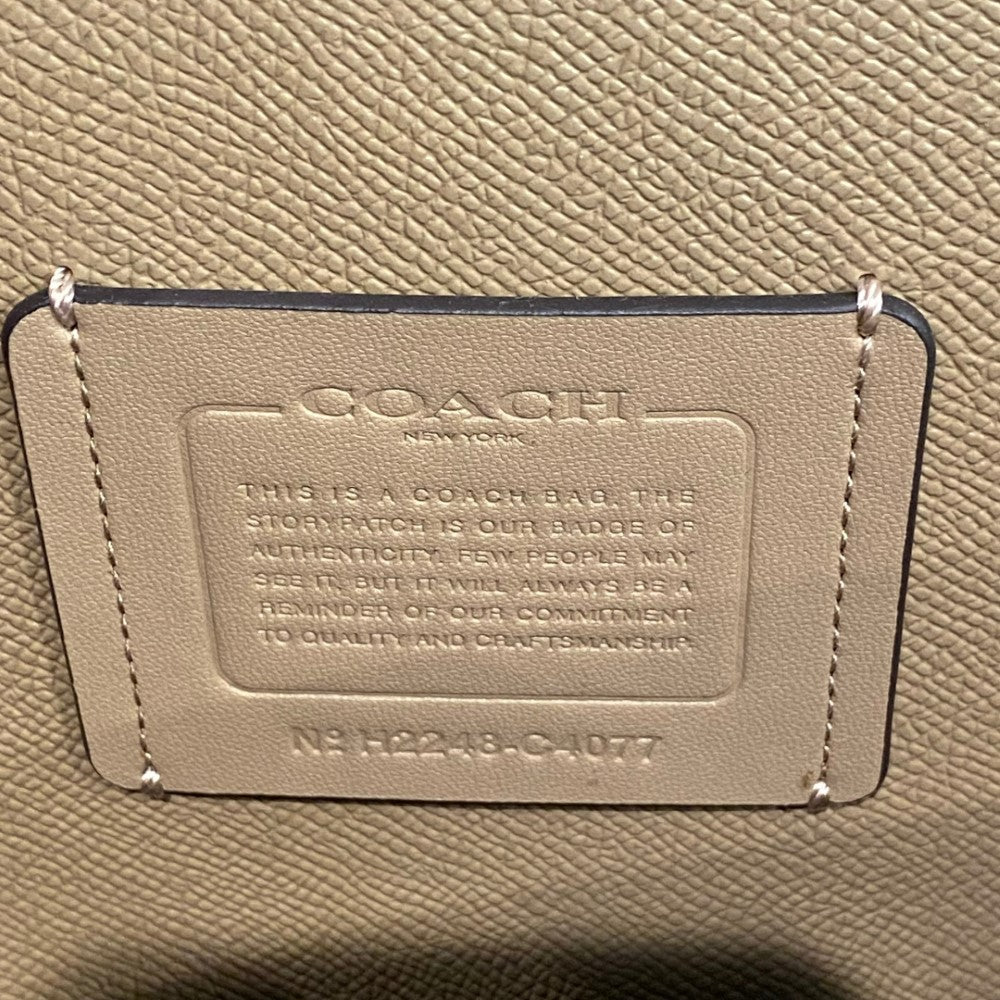 COACH Carryall 40 Leather Tote Bag Beige Size ONE SIZE