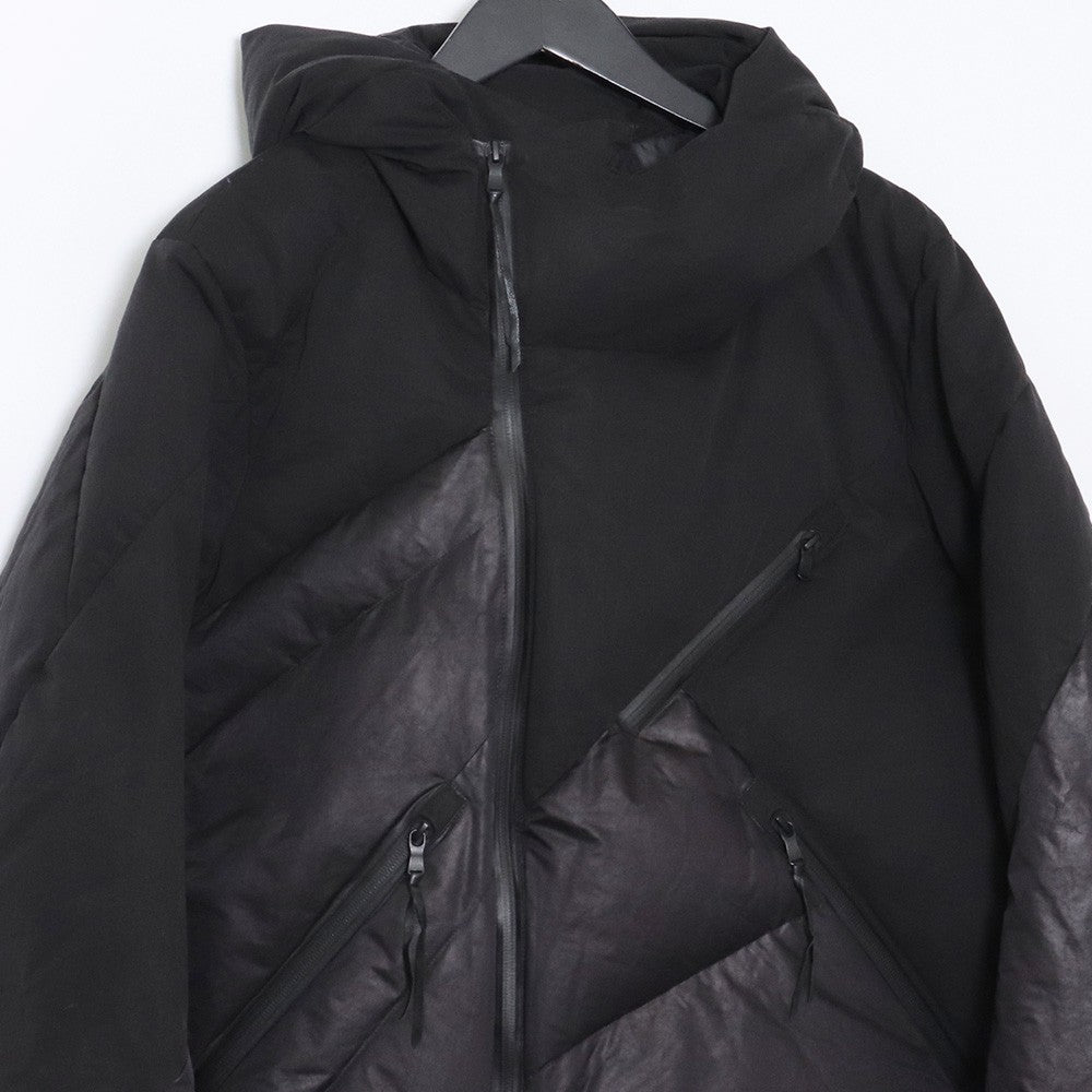 The Viridi-anne 21AW Black Down Jacket Size 2