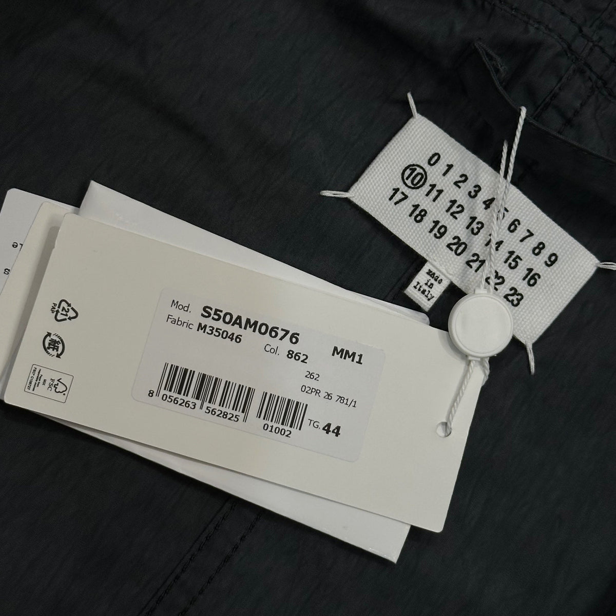 MAISON MARGIELA 26AW Hooded Fishtail Mod Coat Size 44