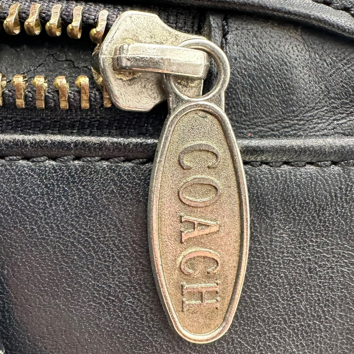 OLD COACH Vintage Turnlock All-Leather Backpack Black