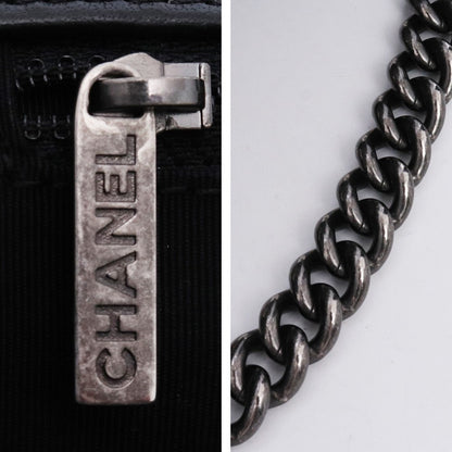 CHANEL BOY CHANEL Boy Chanel Bag Black Size L